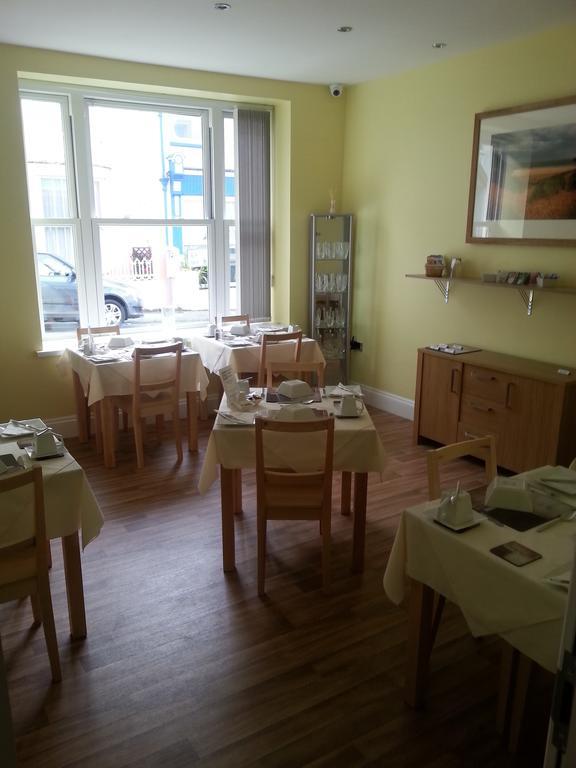 White Rose Guest House Tenby Eksteriør billede