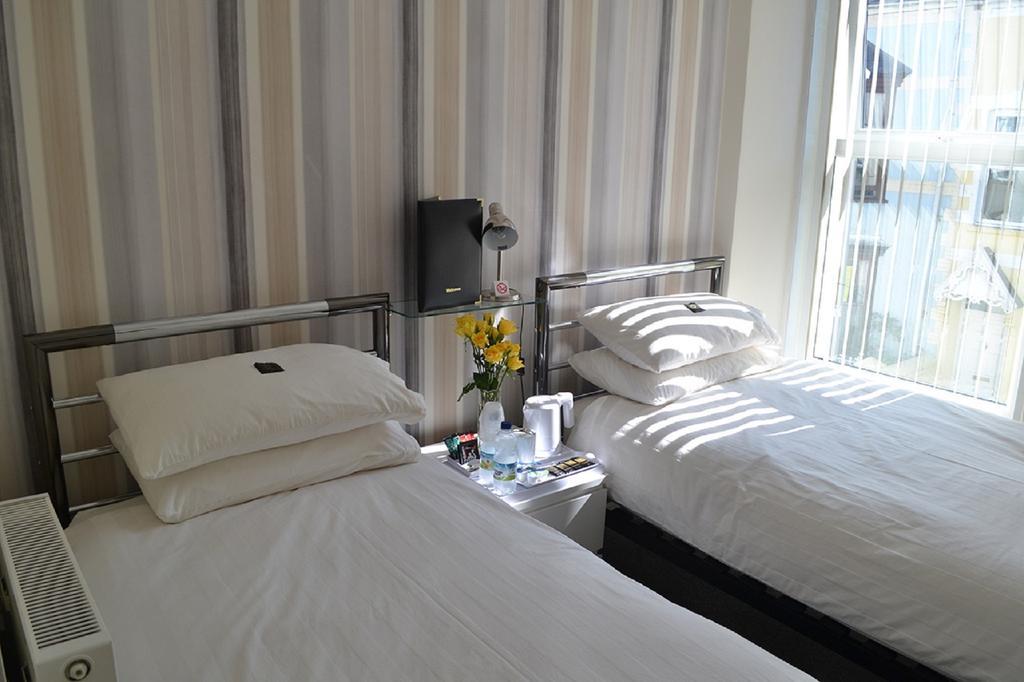 White Rose Guest House Tenby Værelse billede